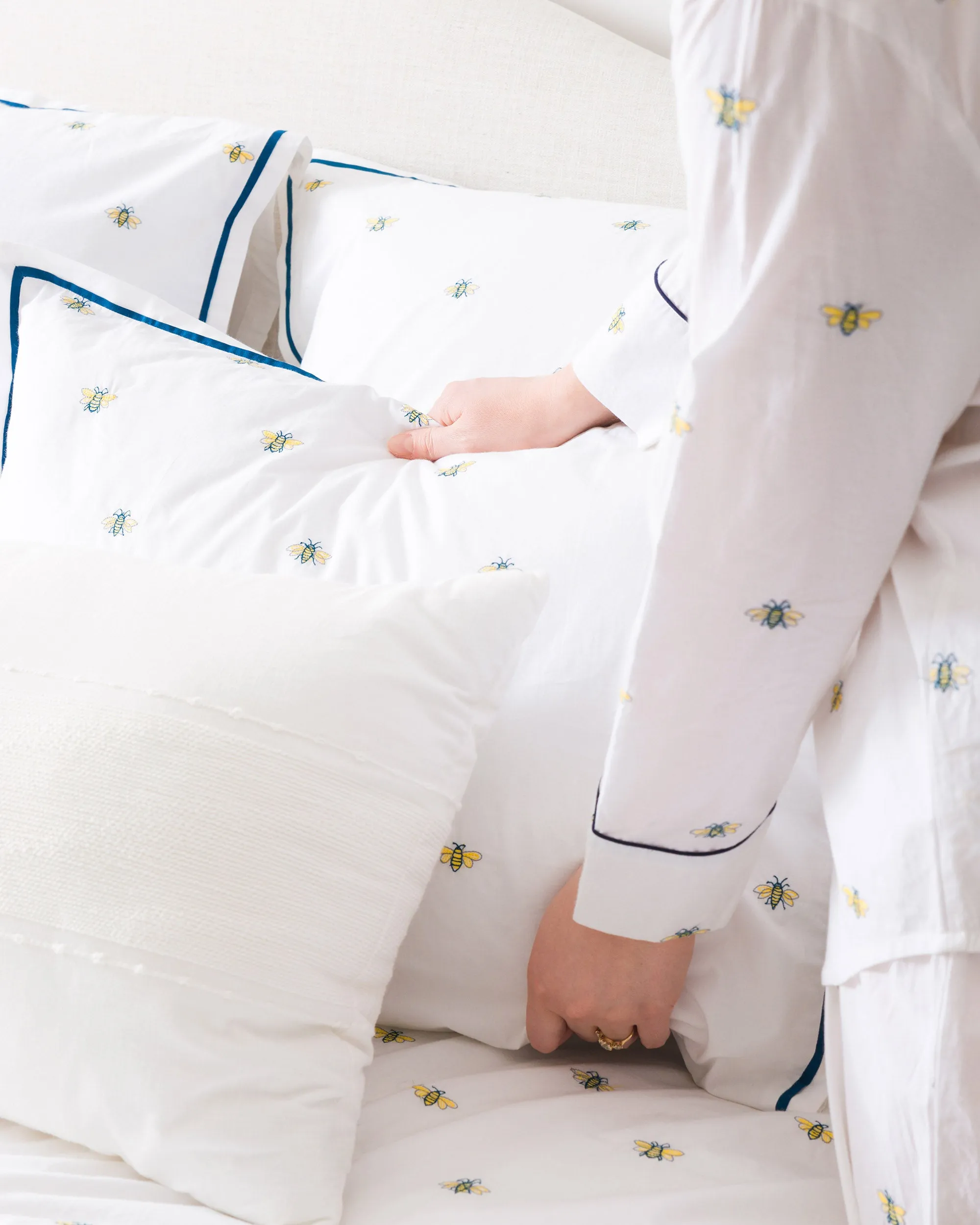 Beekeeper - Duvet Cover - Cloud
