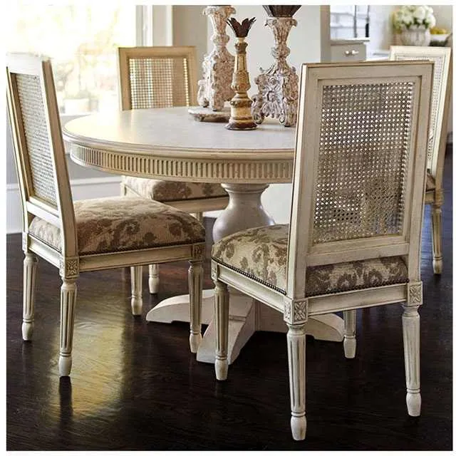 dining room chairs .. مقاعد لغرفة الطعام