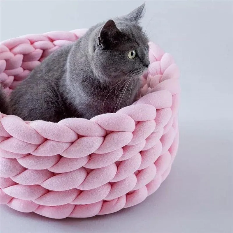 Fluffy Knitted Round Cat Bed