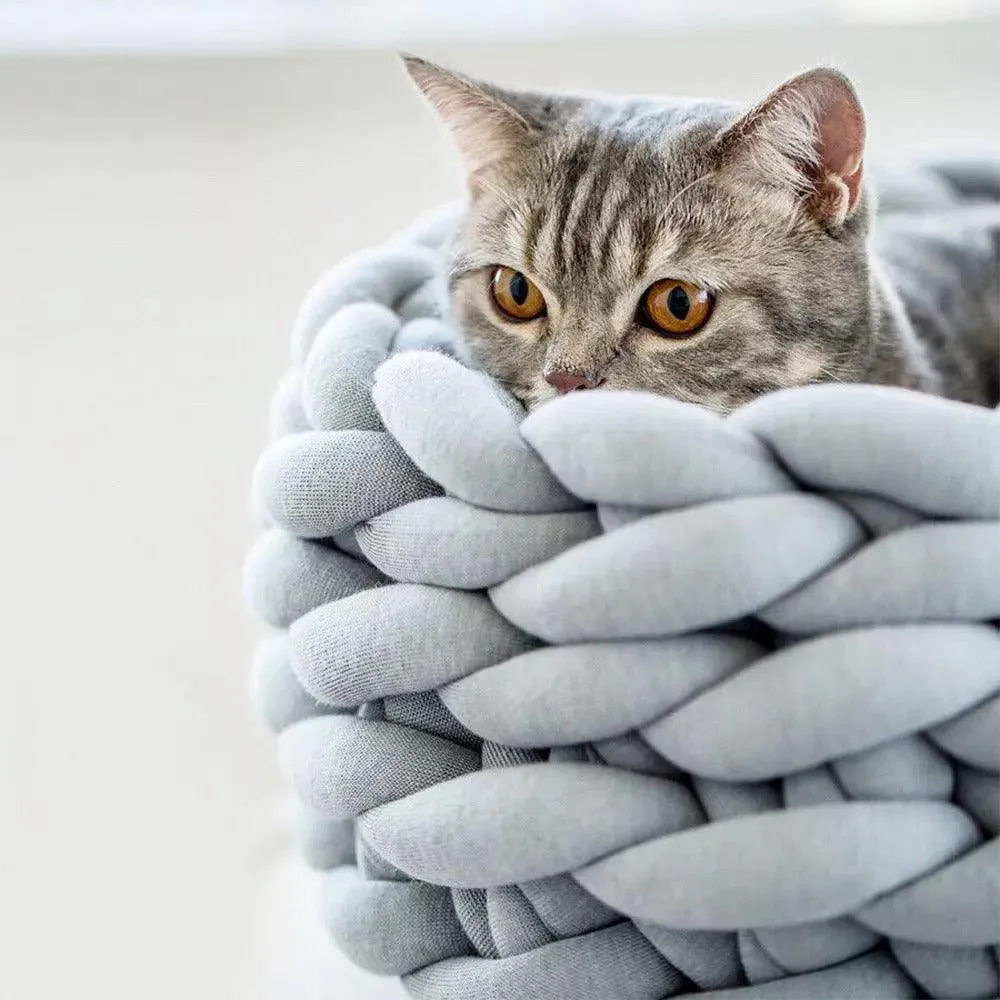 Fluffy Knitted Round Cat Bed