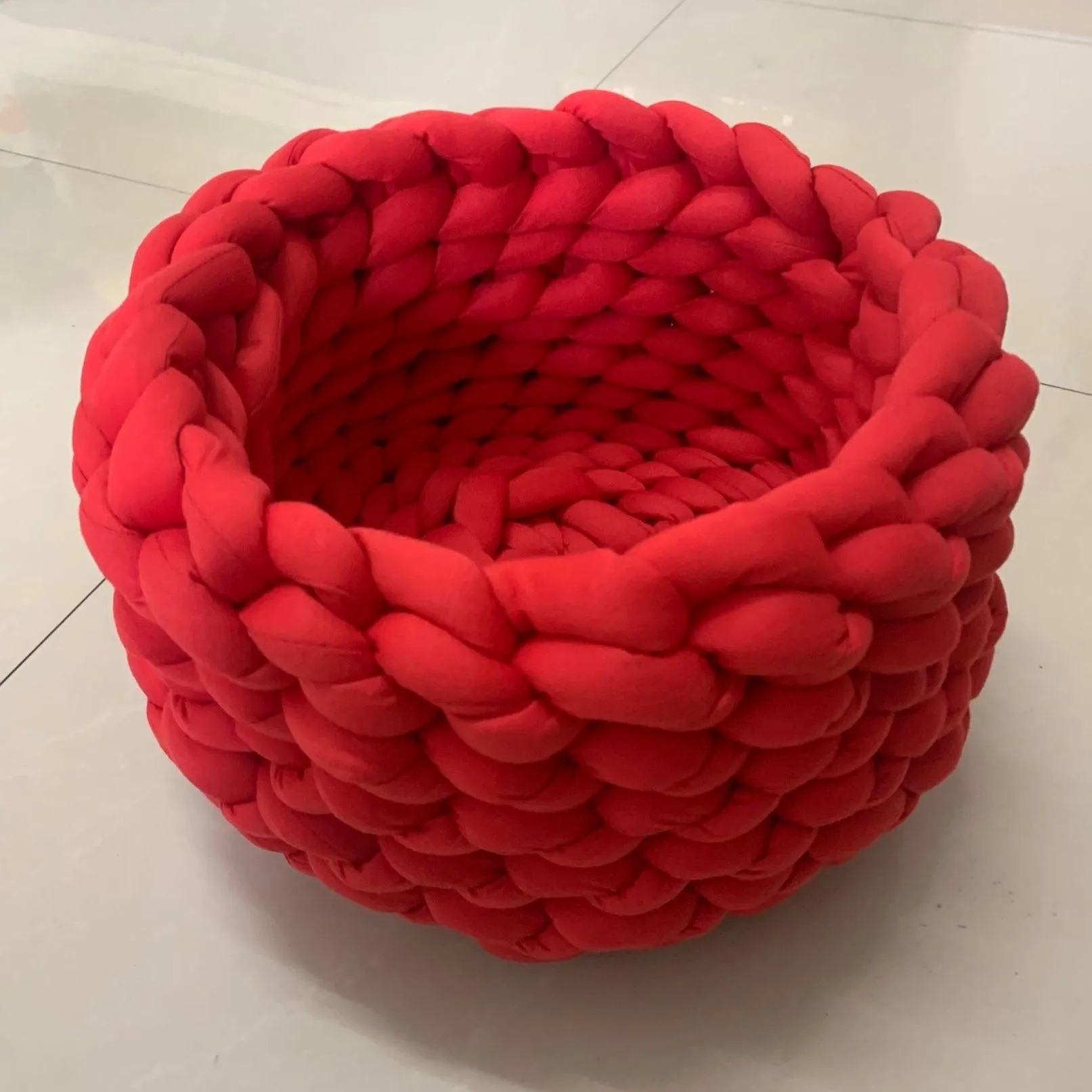 Fluffy Knitted Round Cat Bed