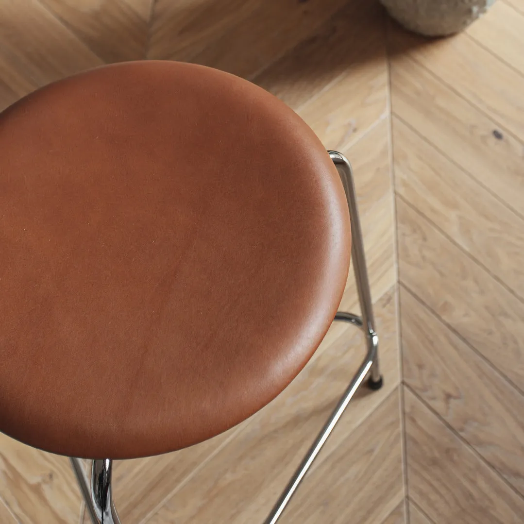 Fritz Hansen Dot™ High Stool Leather