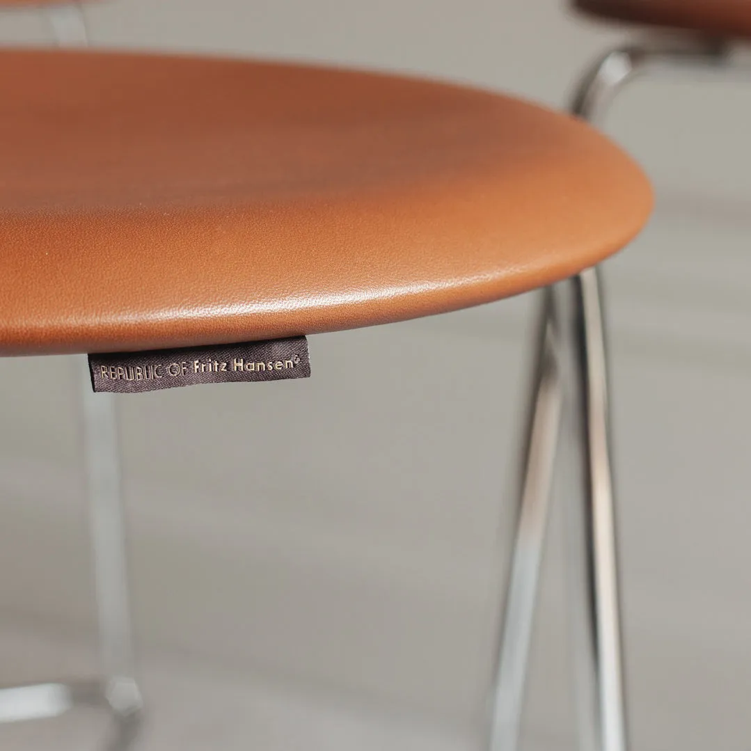 Fritz Hansen Dot™ High Stool Leather