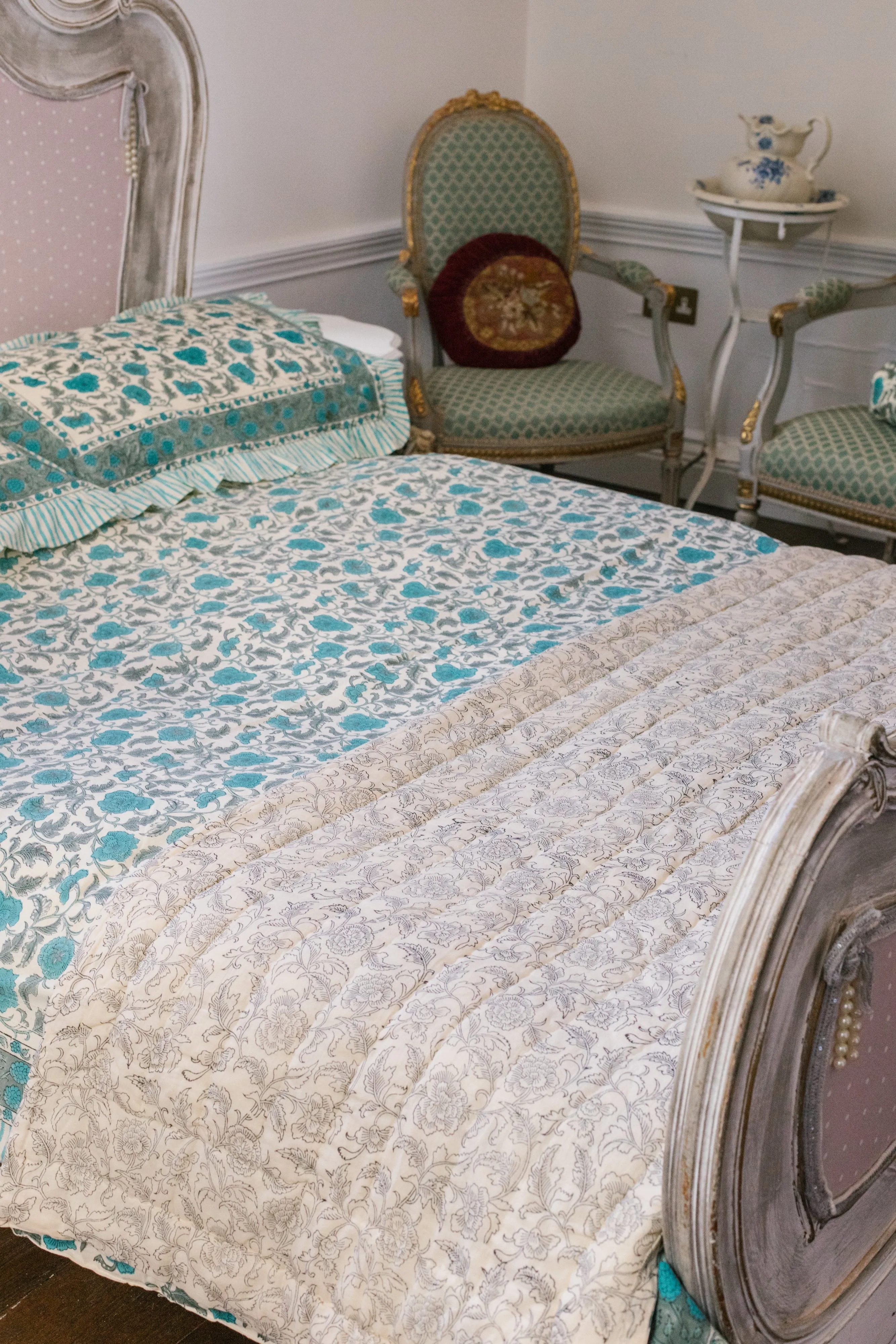 Jasmine Duvet Set in Vintage Blue - Kingsize