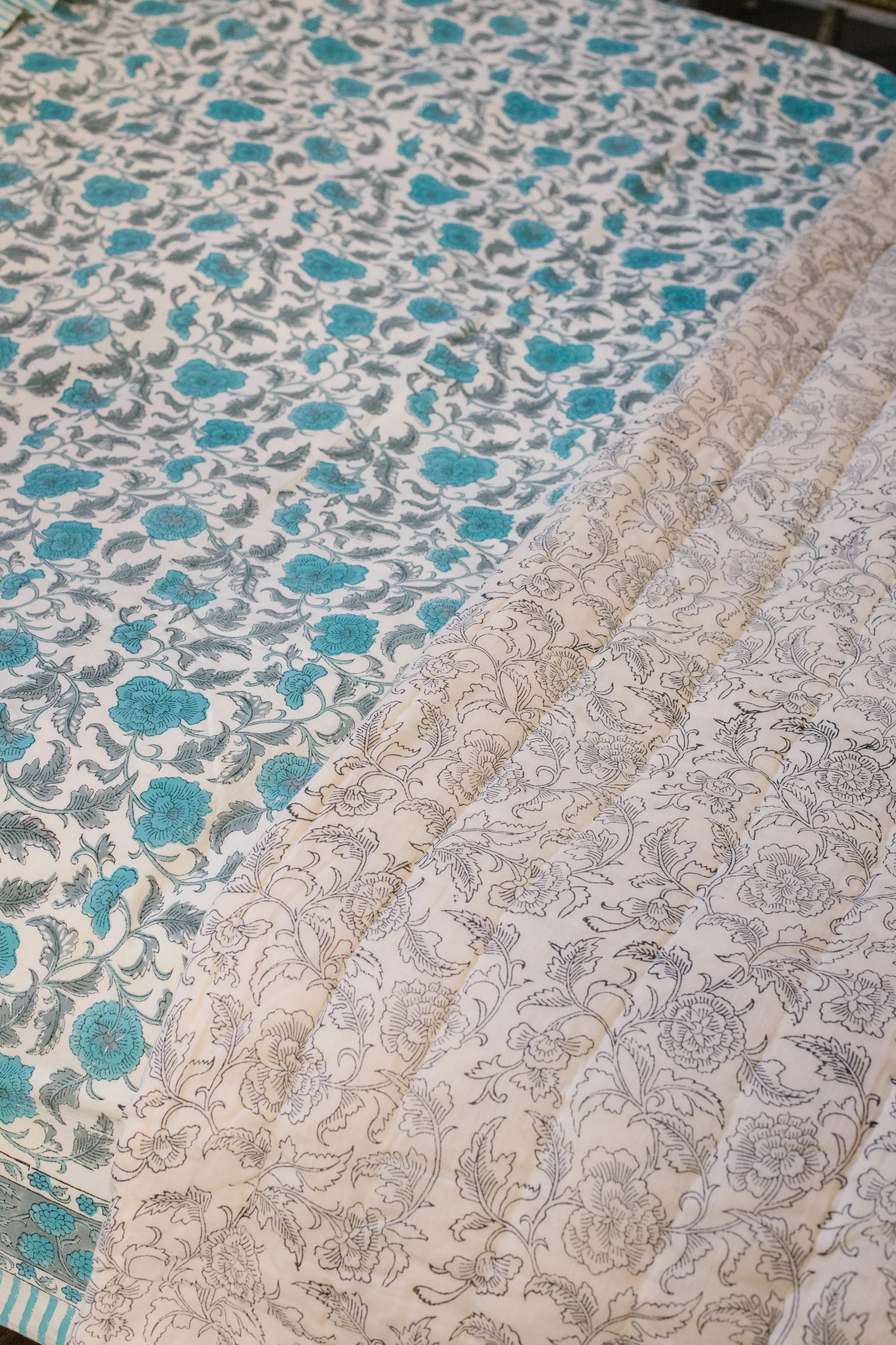 Jasmine Quilt in Vintage Blue - Single