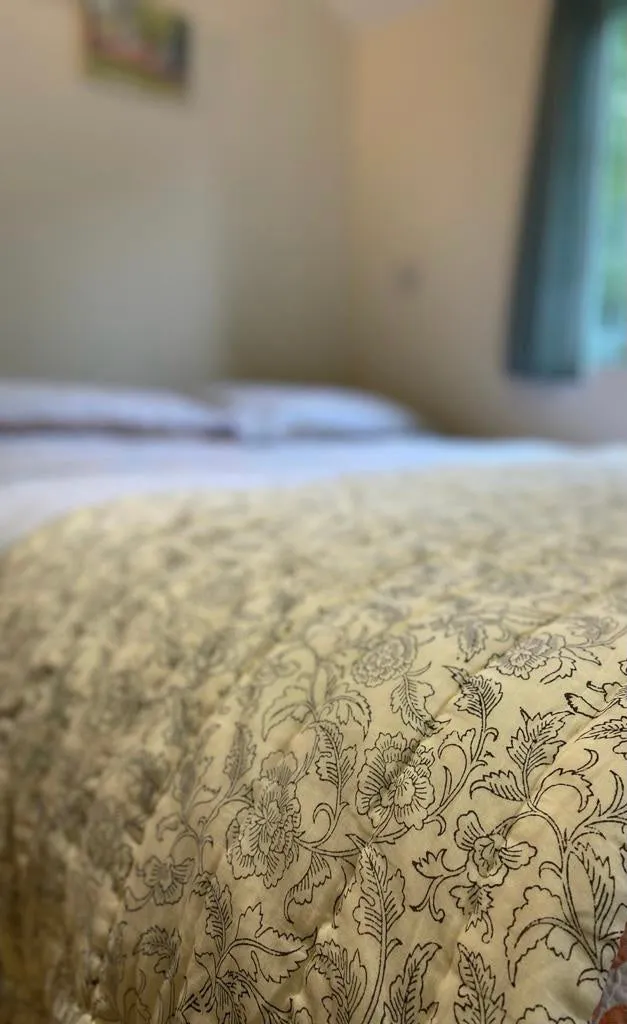 Jasmine Quilt in Vintage Blue - Single