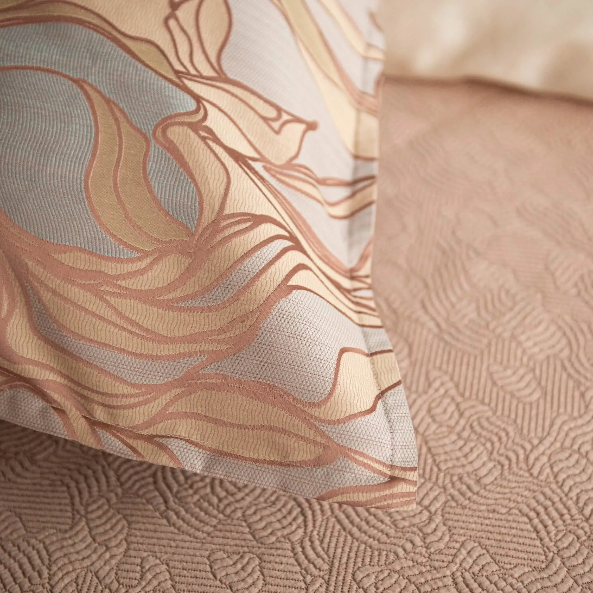 L'Amour Duvet Covers