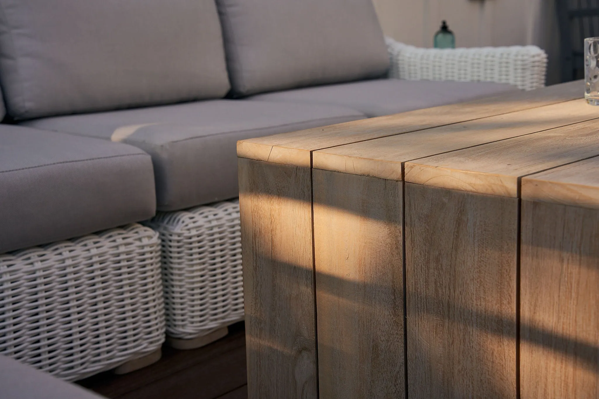 Newport Outdoor 4-Piece Sectional