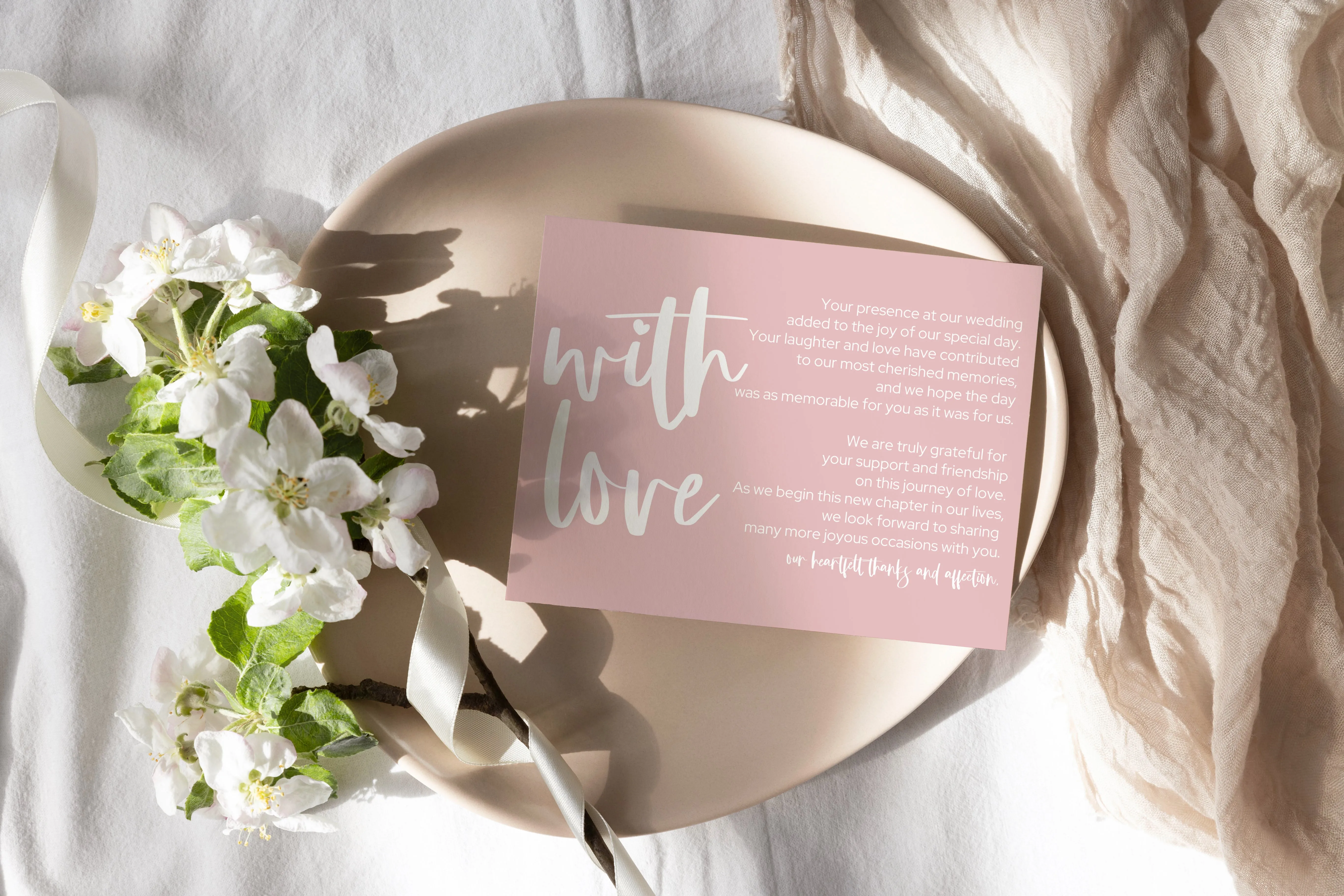 Pink Majesty Wedding Reception Thank You Cards (25 Pack) With Love and Gratitude from the Newlyweds, 4x6 Set