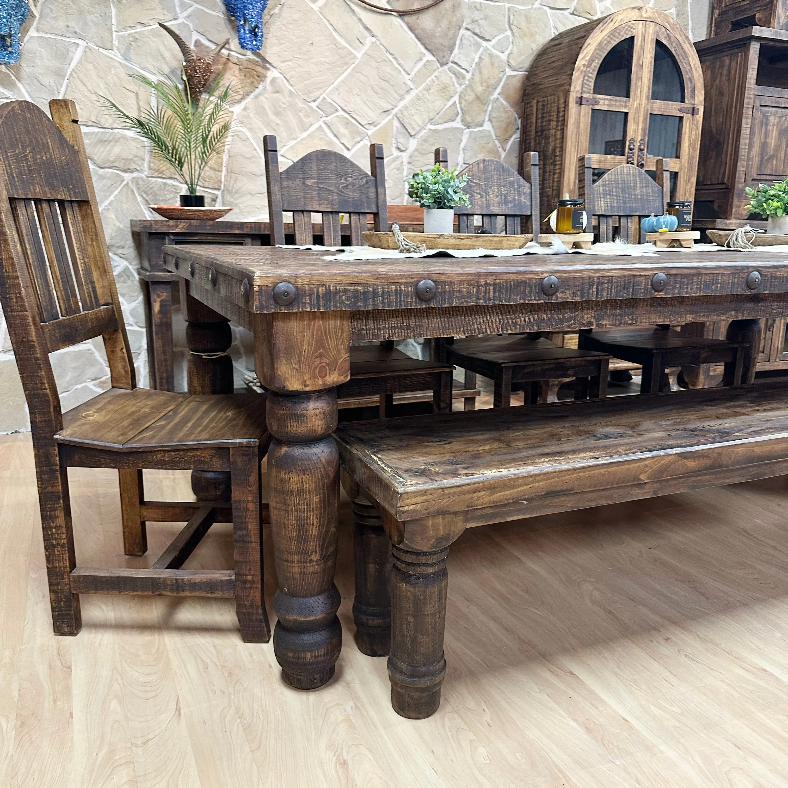 Ponderosa 8' Dining Set
