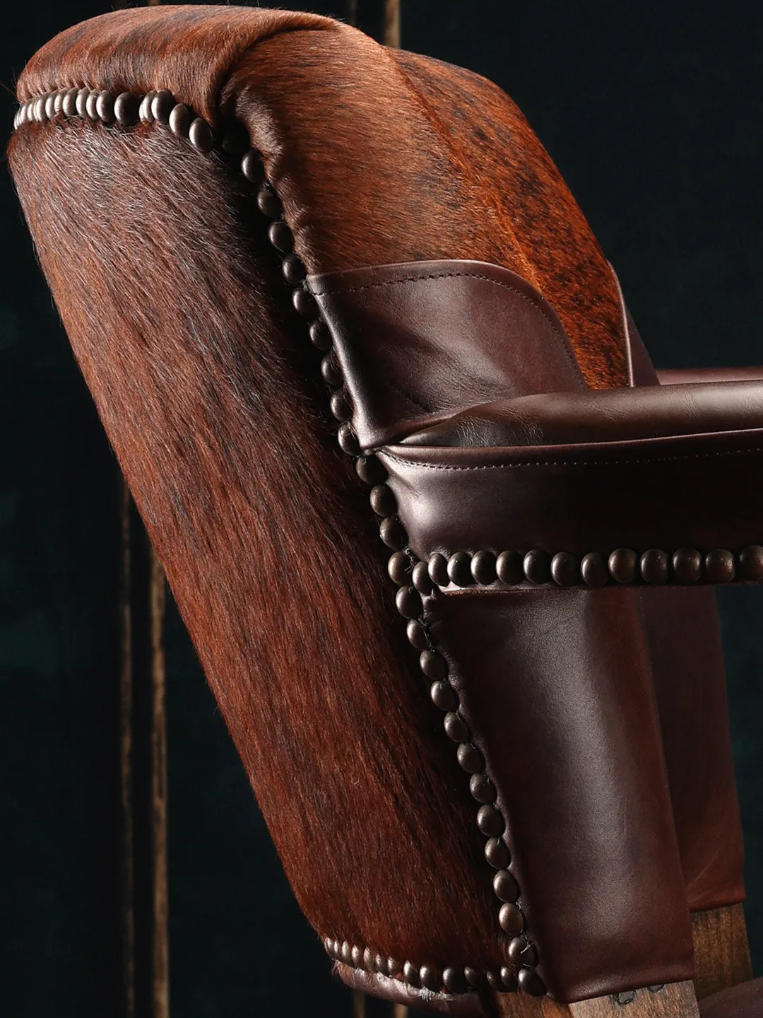 Western Cowhide Chisum Bar Stool