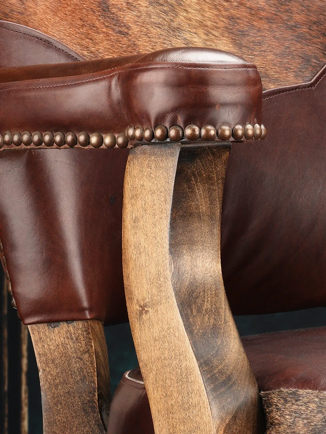 Western Cowhide Chisum Bar Stool